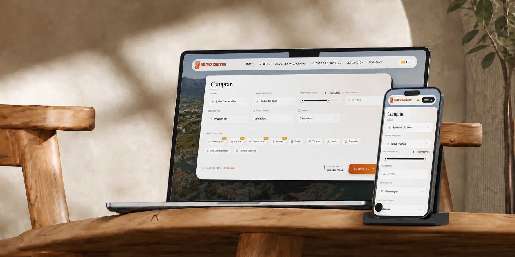 Proyecto web de Immocenter en notebook y teléfono